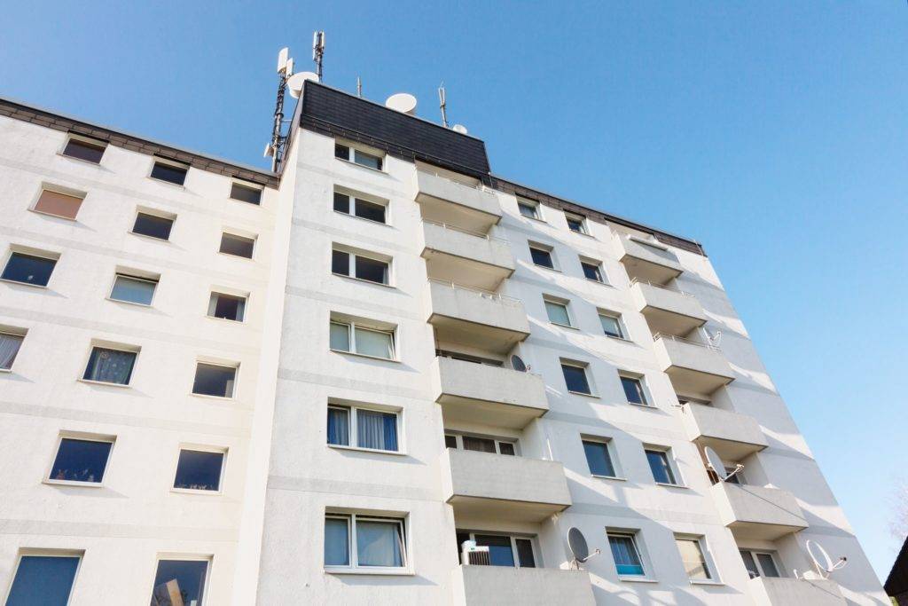 bytovy dum - HT Izol - Prvotřídní zateplení a izolace nejvyšší kvality