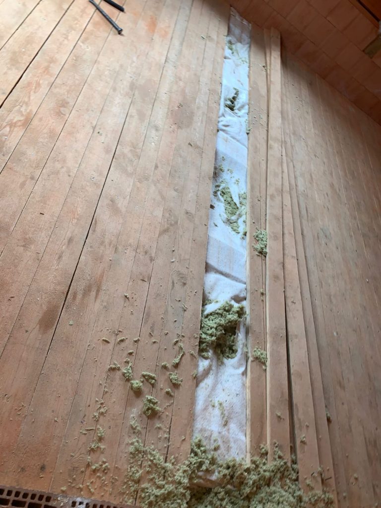 Izolace podlahy v rodinném domě